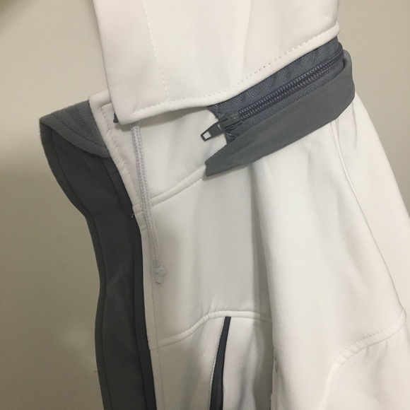 NORTH FACE jacket - Picture 3 of 3